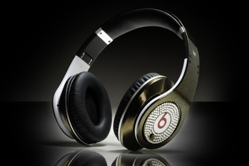cheapbeatsbydrestore: Romney Cheap Beats By Dre Vows US Cheap Beats By Drerenewal, Obama Has Big Money Month